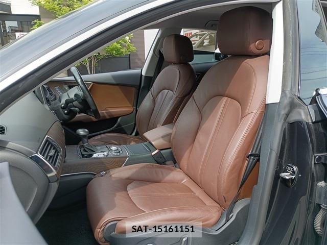 Audi A7 2011-09 7720937-6