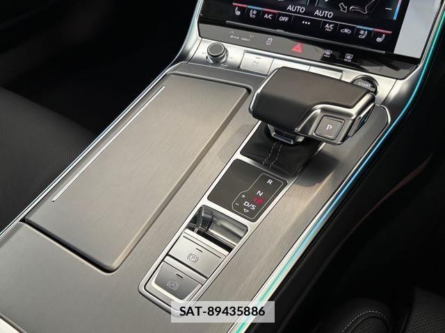 Audi A7 2022-03 7875347-12