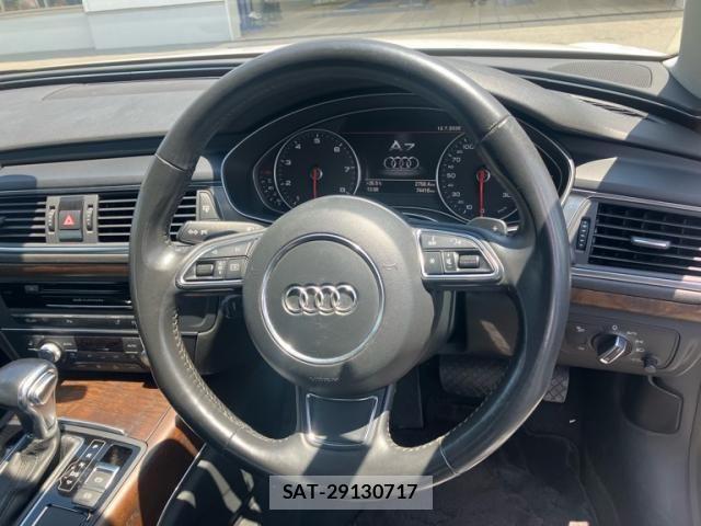 Audi A7 2011-12 8034465-13