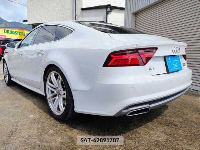Audi A7 2015-12 8072907-2