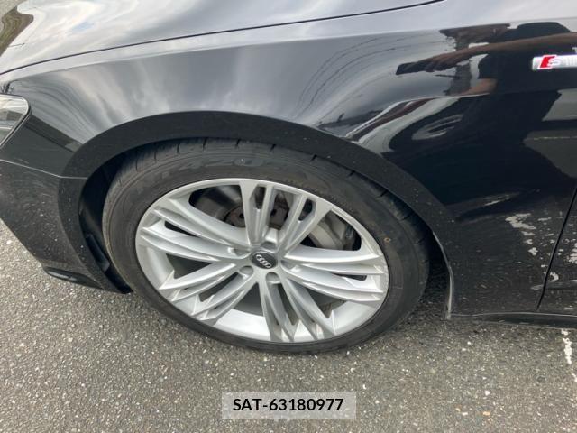 Audi A7 2018-12 8098061-7
