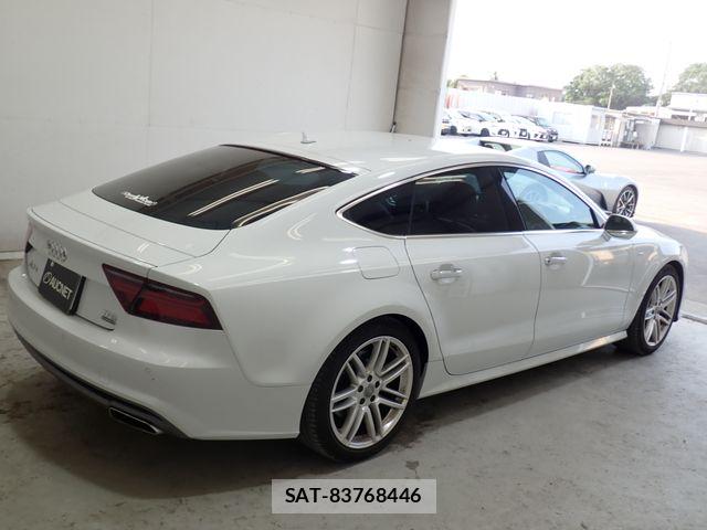 Audi A7 2017-03 8157979-7
