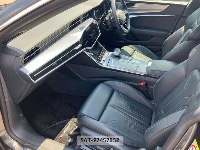 Audi A7 2021-07 8206379-15