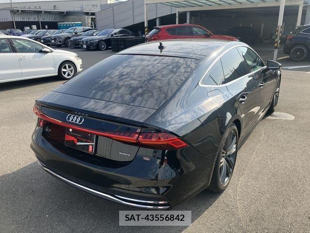 Audi A7 2023-09 8244646-2