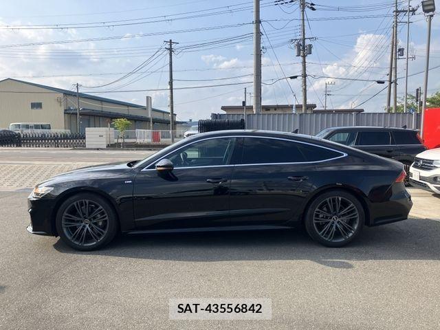 Audi A7 2023-09 8244646-4