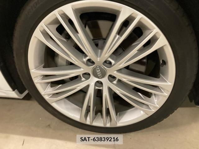 Audi A7 2019-07 8334919-4