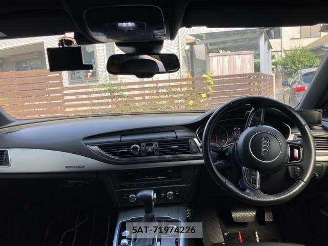 Audi A7 2014-12 8561195-13