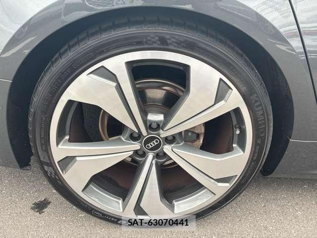 Audi A7 2022-04 8740604-9