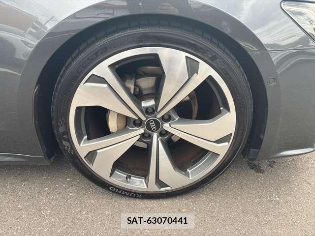 Audi A7 2022-04 8740604-10