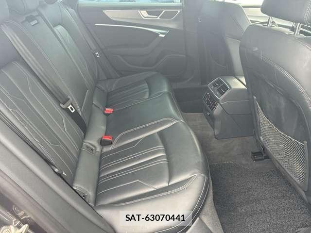Audi A7 2022-04 8740604-16
