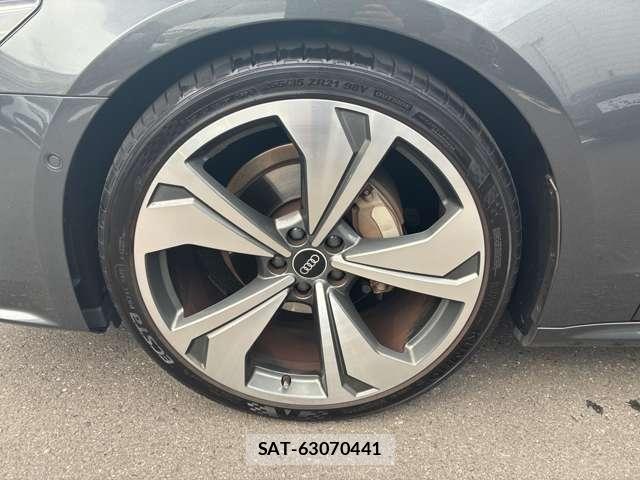 Audi A7 2022-04 8740604-23