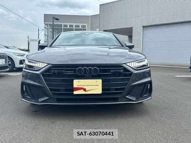 Audi A7 2022-04 8740604-2