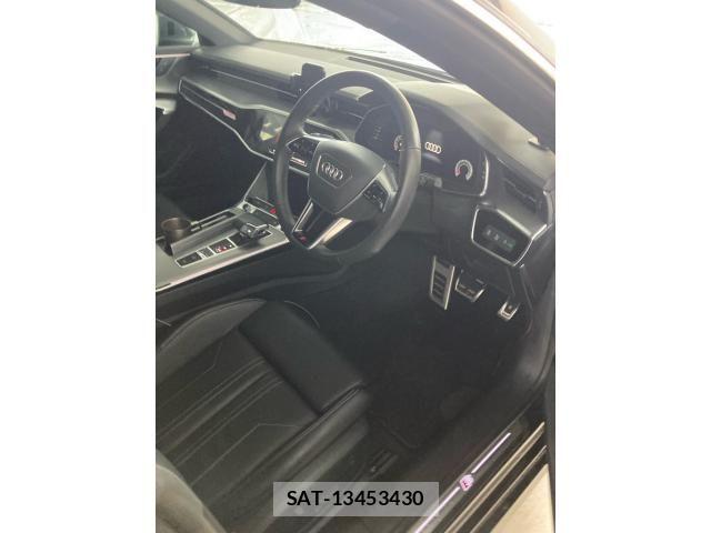 Audi A7 2021-12 8779548-19