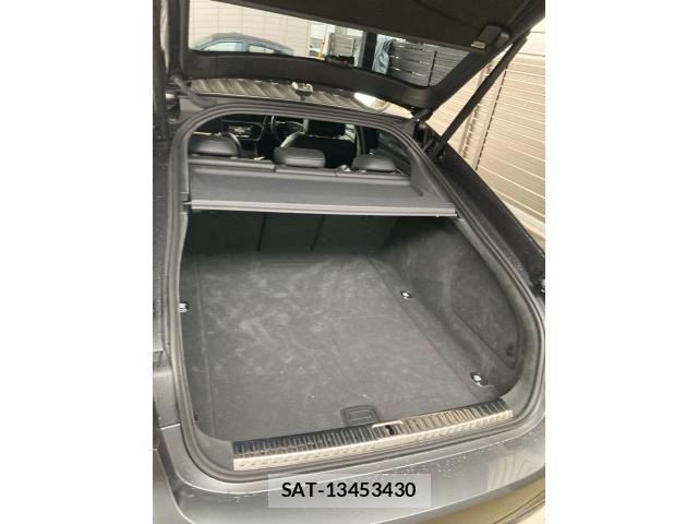 Audi A7 2021-12 8779548-21