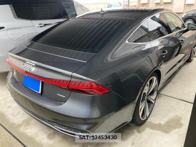 Audi A7 2021-12 8779548-4