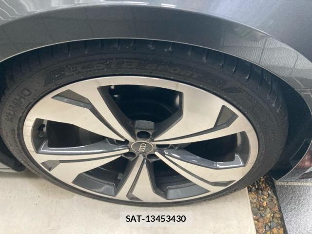 Audi A7 2021-12 8779548-7
