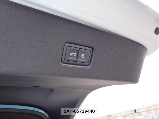 Audi A7 2021-09 8848270-24