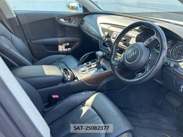 Audi A7 2013-11 8878741-9