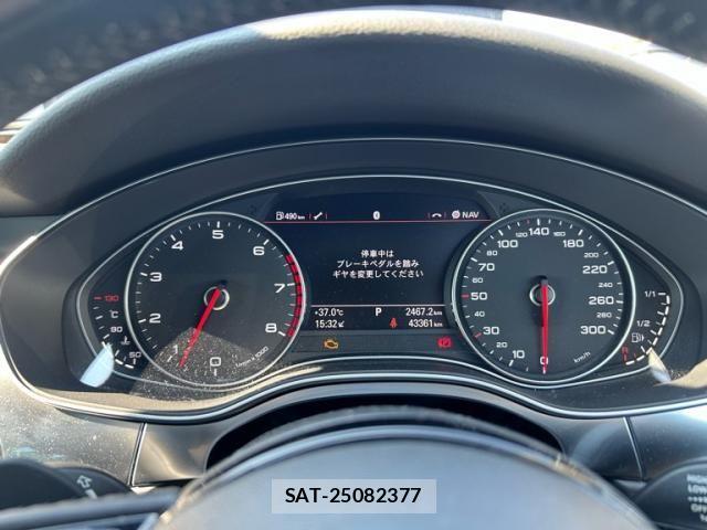 Audi A7 2013-11 8878741-14