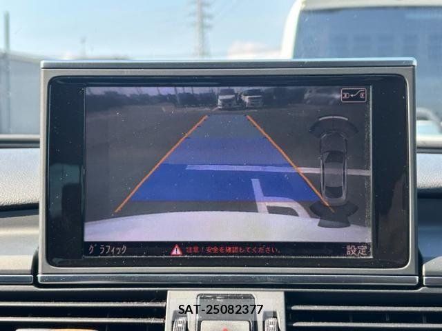 Audi A7 2013-11 8878741-23