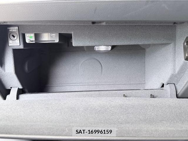 Audi A7 2023-09 8883316-9