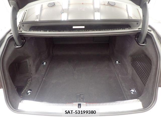 Audi A8 2021-08 1218951-25