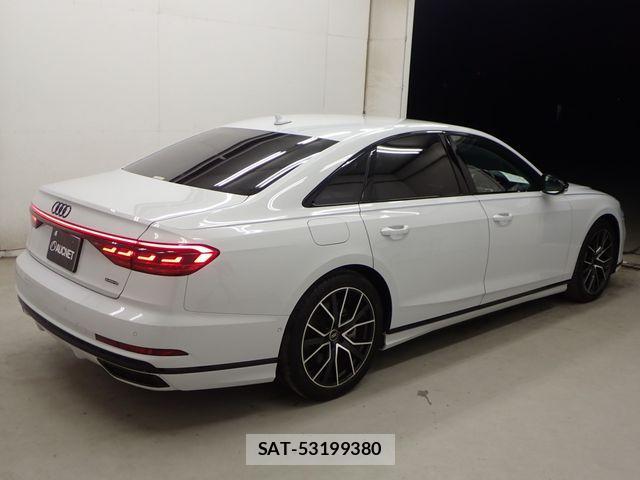 Audi A8 2021-08 1218951-7