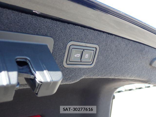 Audi A8 2023-09 1245746-25