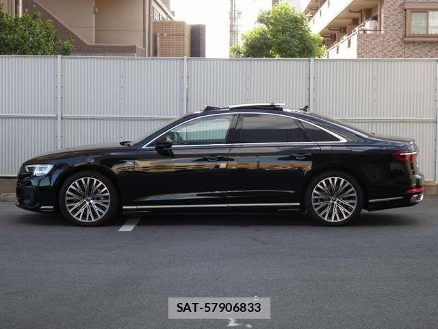 Audi A8 2023-11 1389161-8