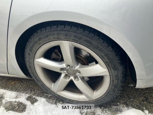 Audi A8 2013-02 4174596-9
