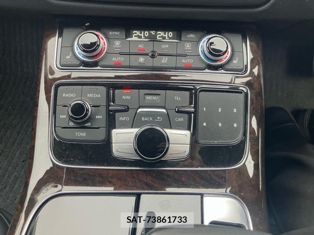Audi A8 2013-02 4174596-18