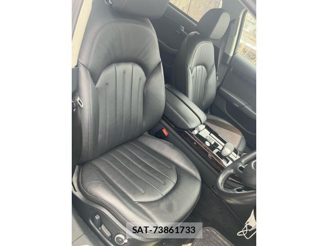 Audi A8 2013-02 4174596-21
