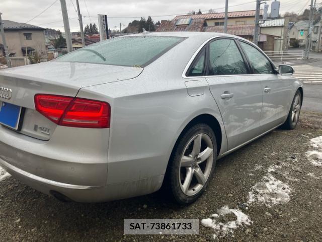 Audi A8 2013-02 4174596-6
