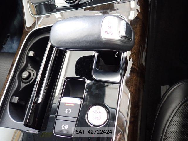 Audi A8 2012-09 4930027-14
