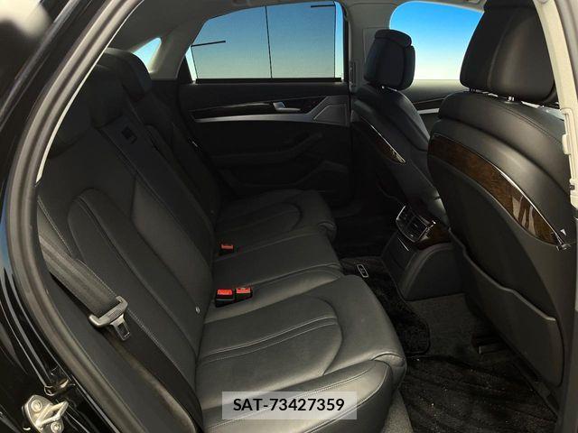 Audi A8 2017-06 5860353-9