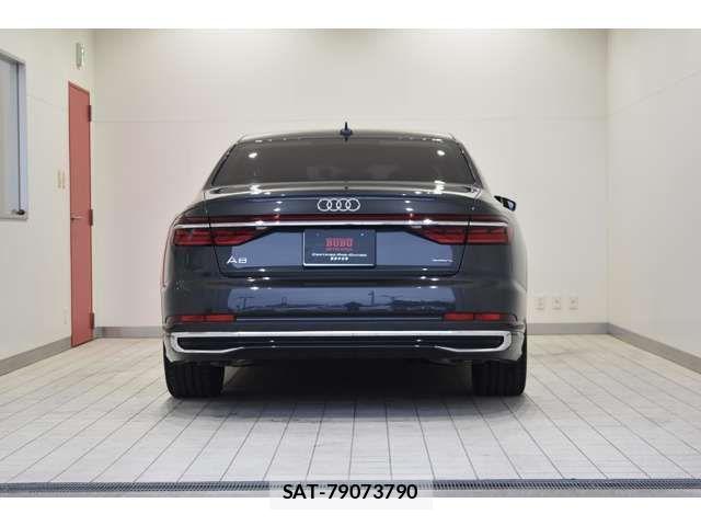 Audi A8 2023-12 5860351-3