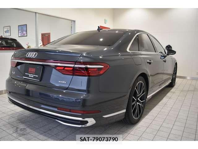 Audi A8 2023-12 5860351-8