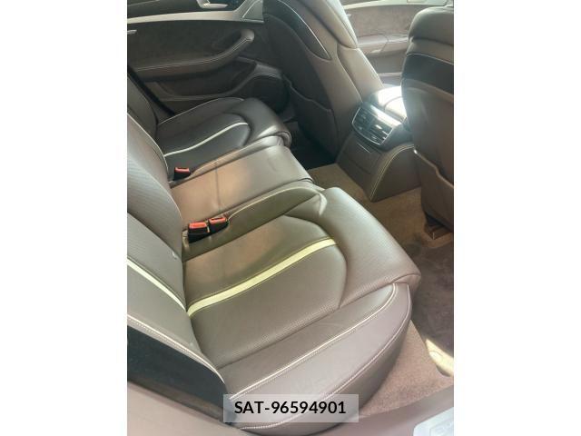 Audi A8 2017-11 6495008-9