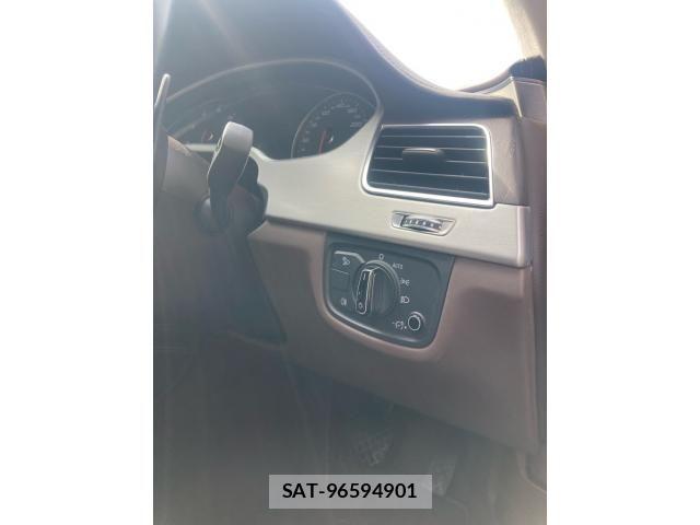 Audi A8 2017-11 6495008-14