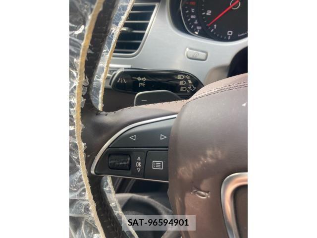 Audi A8 2017-11 6495008-18
