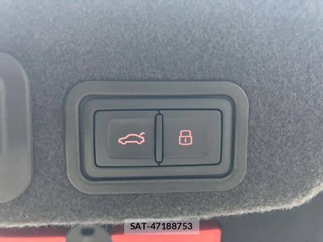 Audi A8 2015-01 7249846-9