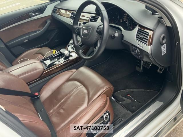 Audi A8 2015-01 7249846-12