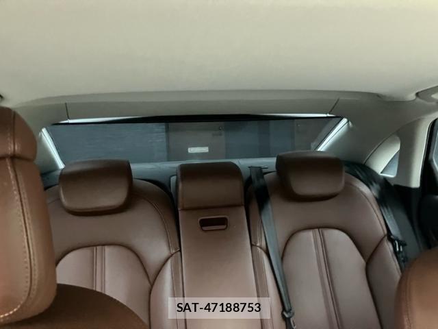 Audi A8 2015-01 7249846-14