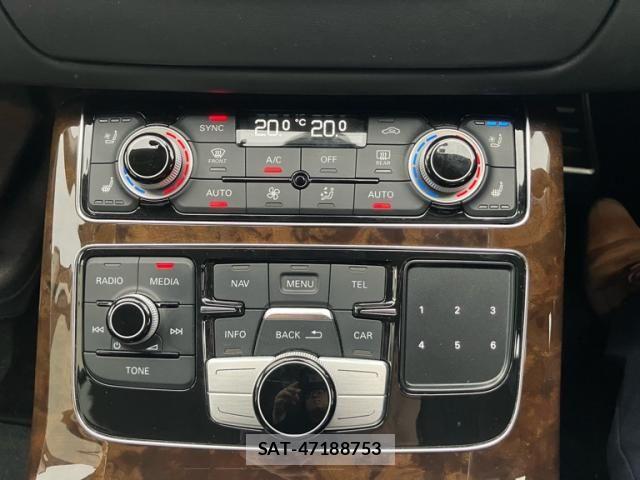 Audi A8 2015-01 7249846-26