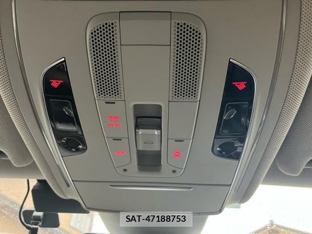 Audi A8 2015-01 7249846-28