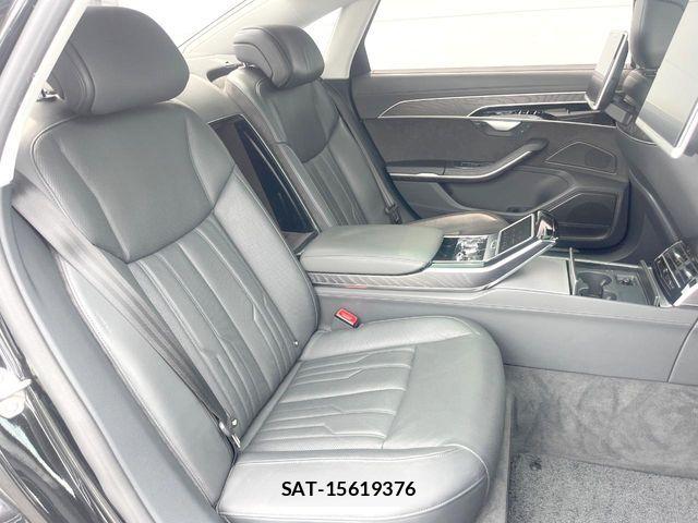 Audi A8 2019-02 7499602-9
