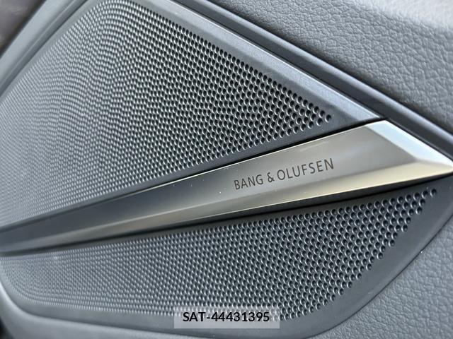 Audi A8 2024-04 7615067-8