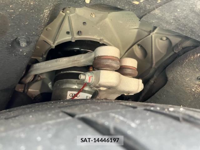 Audi A8 2019-07 7615070-9