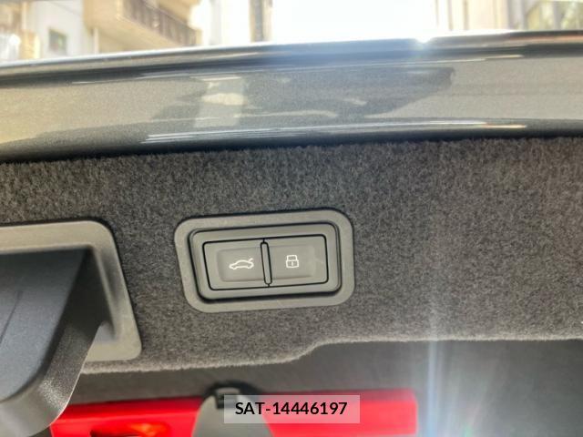 Audi A8 2019-07 7615070-14