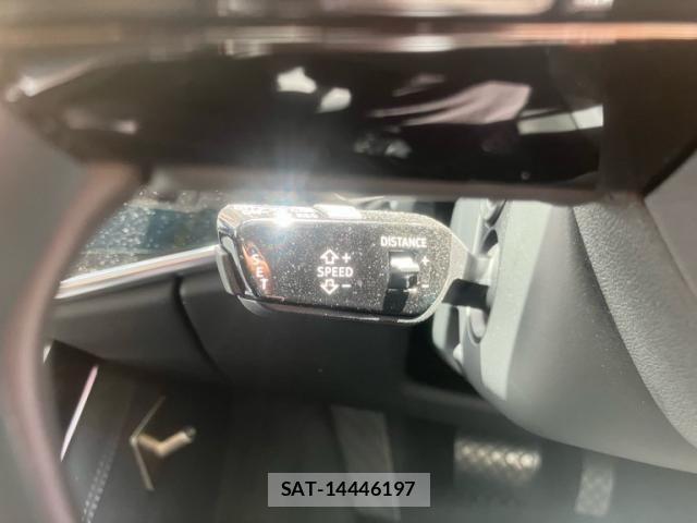 Audi A8 2019-07 7615070-21